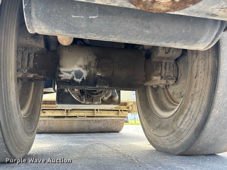 image for item EE4106 Ingersoll Rand SD-77DA TF single drum vibratory roller