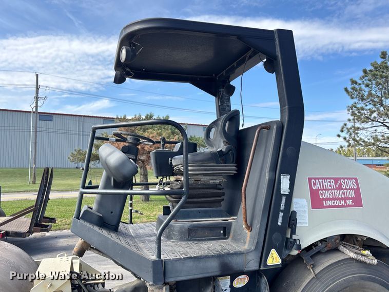 image for item EE4106 Ingersoll Rand SD-77DA TF single drum vibratory roller