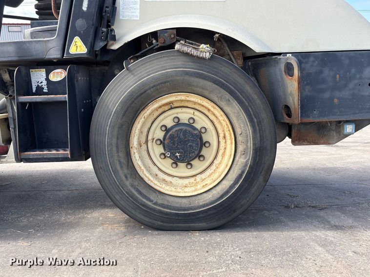 image for item EE4106 Ingersoll Rand SD-77DA TF single drum vibratory roller