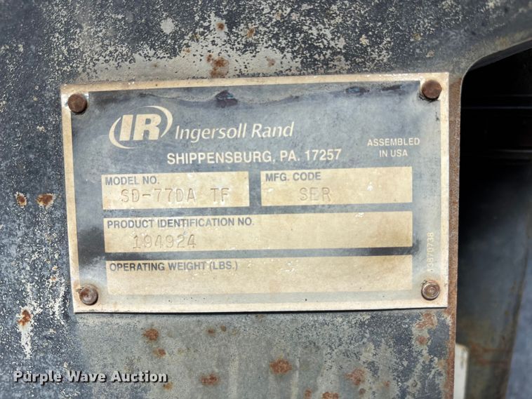 image for item EE4106 Ingersoll Rand SD-77DA TF single drum vibratory roller
