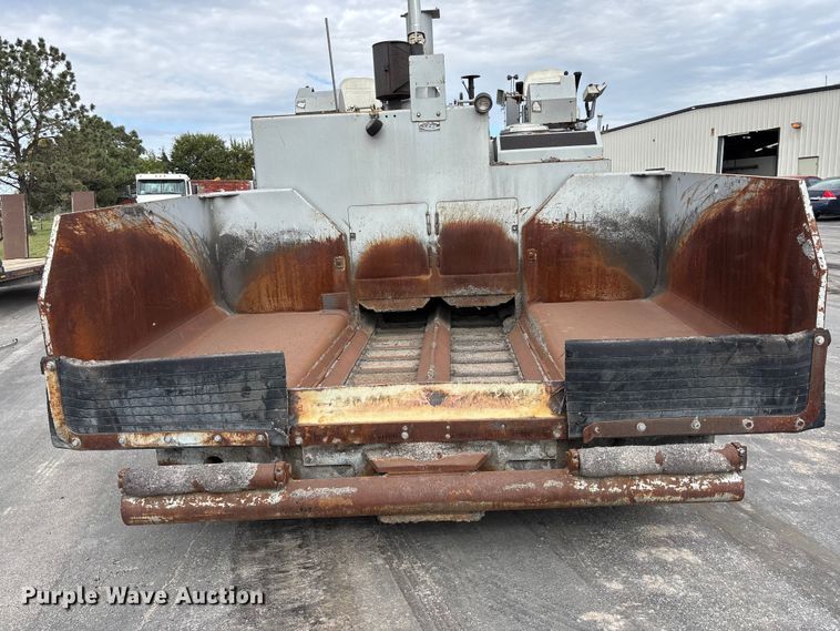 image for item EE4107 2009 RoadTec RP-175 paver