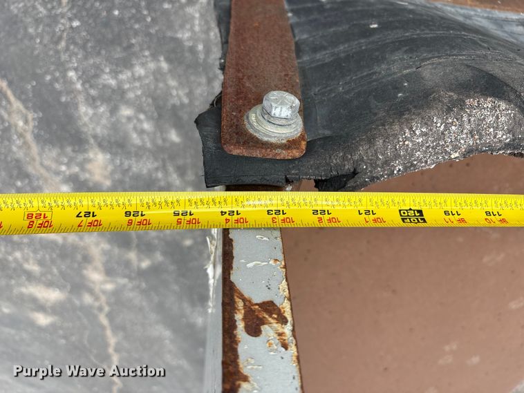 image for item EE4107 2009 RoadTec RP-175 paver