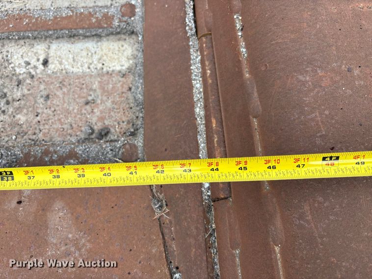 image for item EE4107 2009 RoadTec RP-175 paver