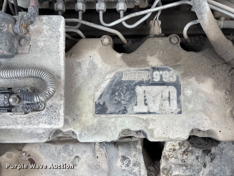 image for item EE4107 2009 RoadTec RP-175 paver