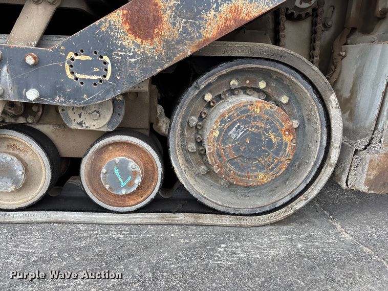 image for item EE4107 2009 RoadTec RP-175 paver