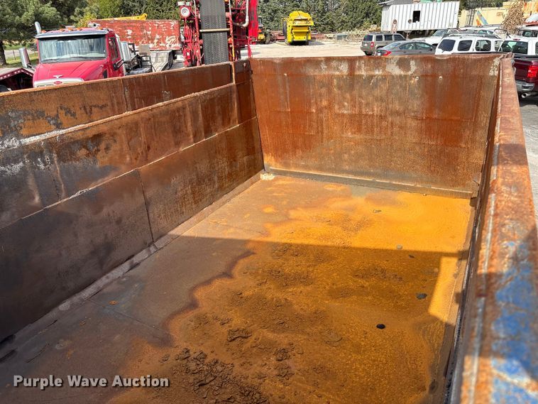 image for item EE4108 2007 Freightliner Columbia dump truck