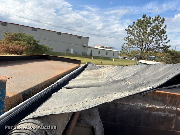 image for item EE4108 2007 Freightliner Columbia dump truck