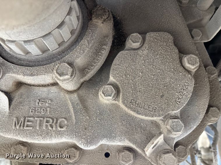 image for item EE4108 2007 Freightliner Columbia dump truck