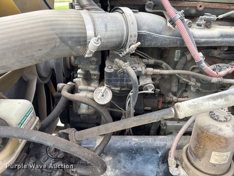 image for item EE4108 2007 Freightliner Columbia dump truck