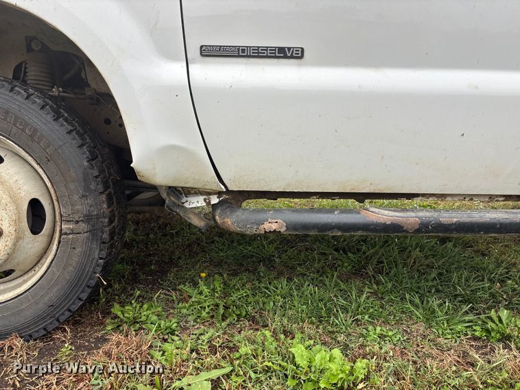 image for item EE4116 2001 Ford F550 utility / service truck