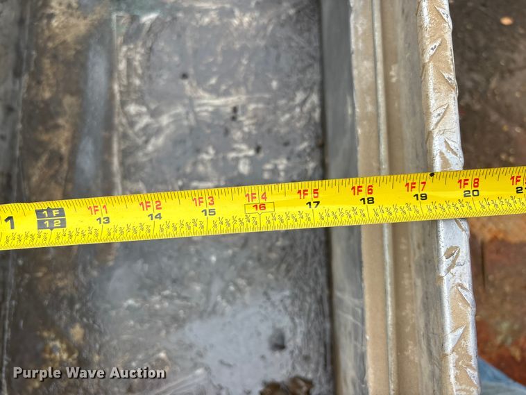 image for item EE4116 2001 Ford F550 utility / service truck