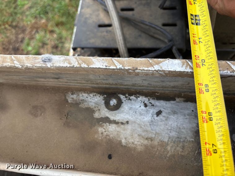 image for item EE4116 2001 Ford F550 utility / service truck