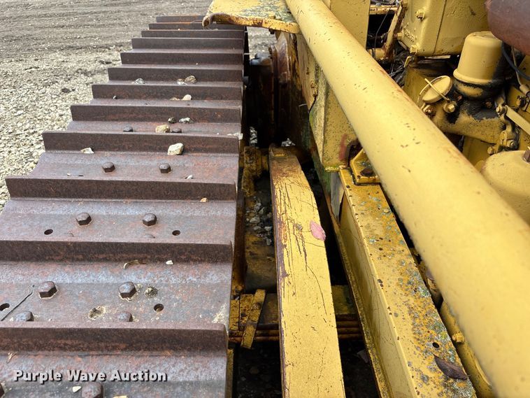 image for item EE4119 Caterpillar D6 dozer