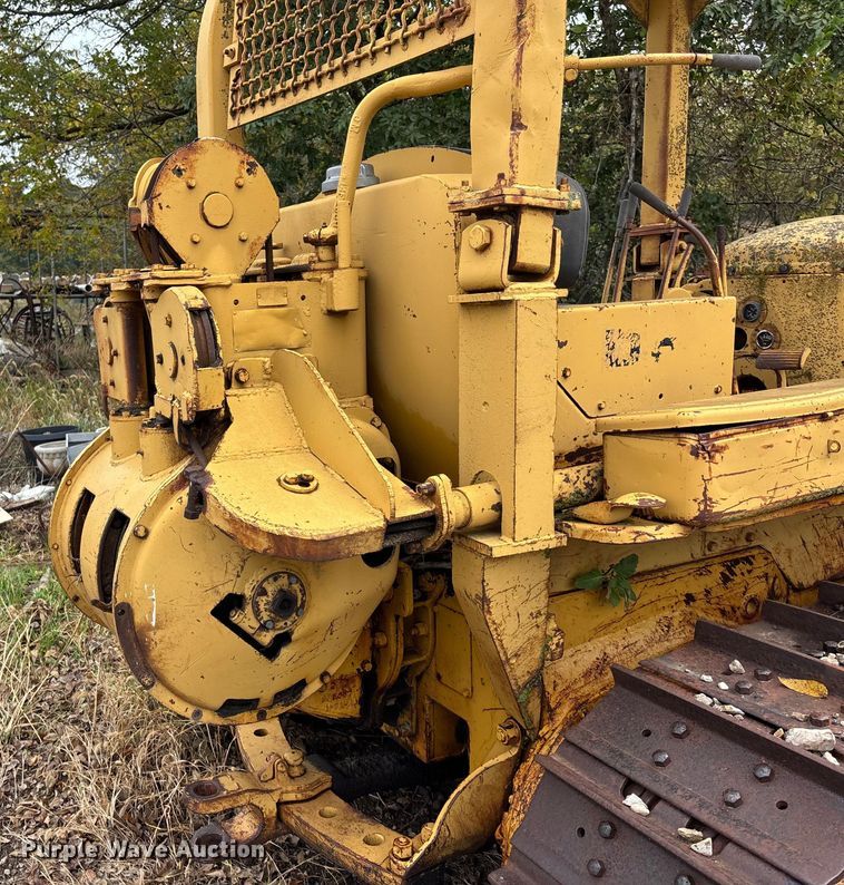 image for item EE4119 Caterpillar D6 dozer