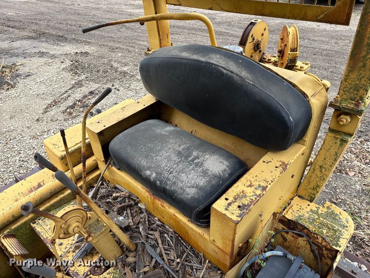 image for item EE4119 Caterpillar D6 dozer