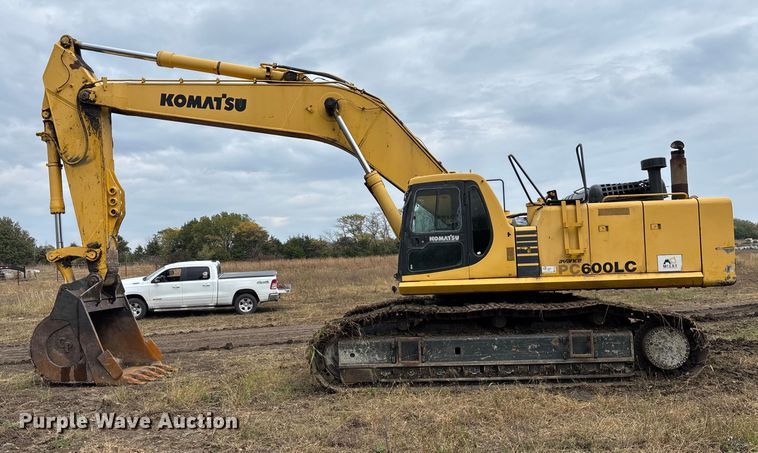 image for item EE4122 2001 Komatsu PC600 LC-6K excavator