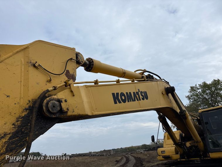 image for item EE4122 2001 Komatsu PC600 LC-6K excavator