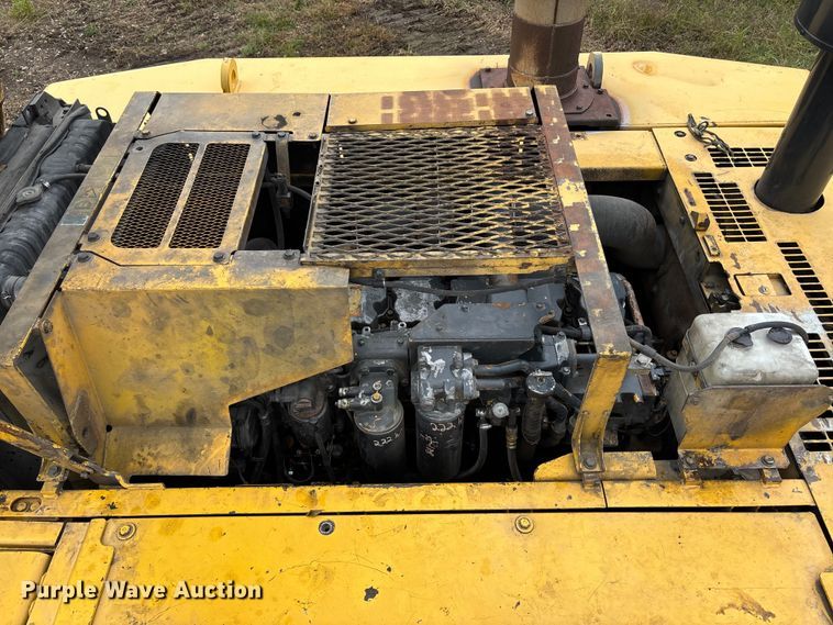 image for item EE4122 2001 Komatsu PC600 LC-6K excavator