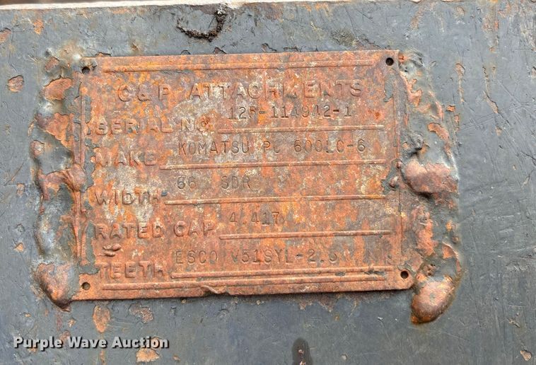 image for item EE4122 2001 Komatsu PC600 LC-6K excavator