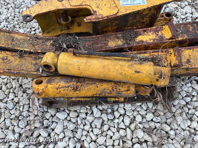 image for item EE4123 Lumber forks