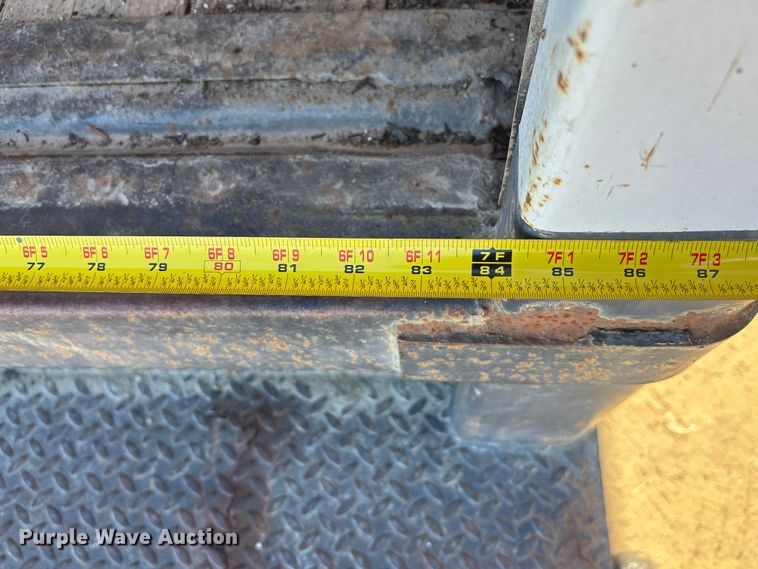 image for item EE4124 2006 GMC Savana box van