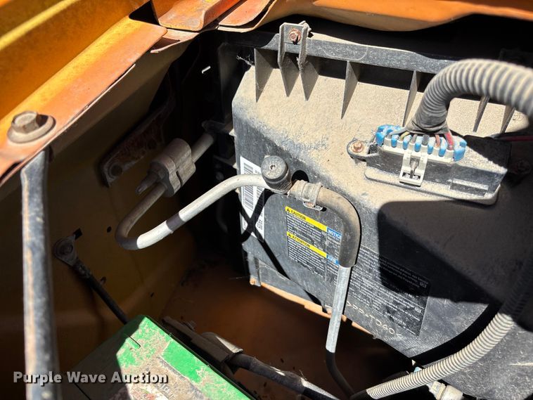 image for item EE4124 2006 GMC Savana box van