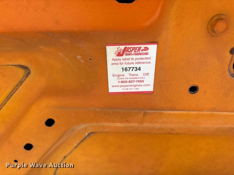 image for item EE4124 2006 GMC Savana box van