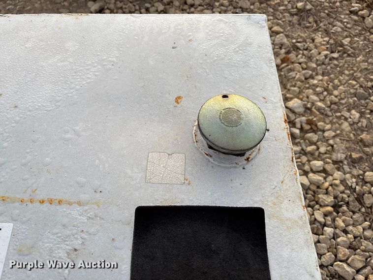 image for item EE4134 Fuel transfer tank