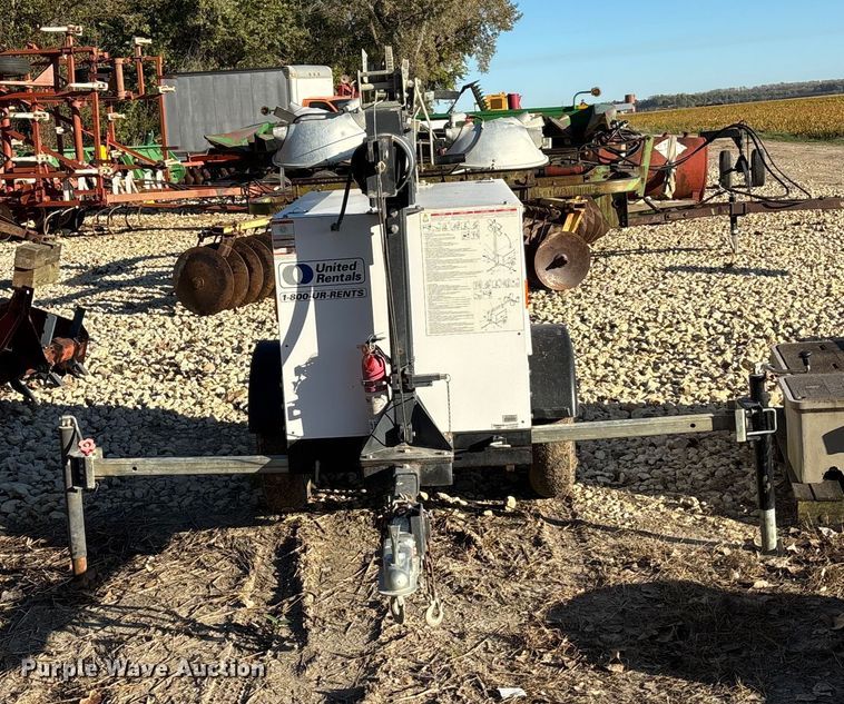 image for item EE4138 2011 Magnum MLT3060M light plant