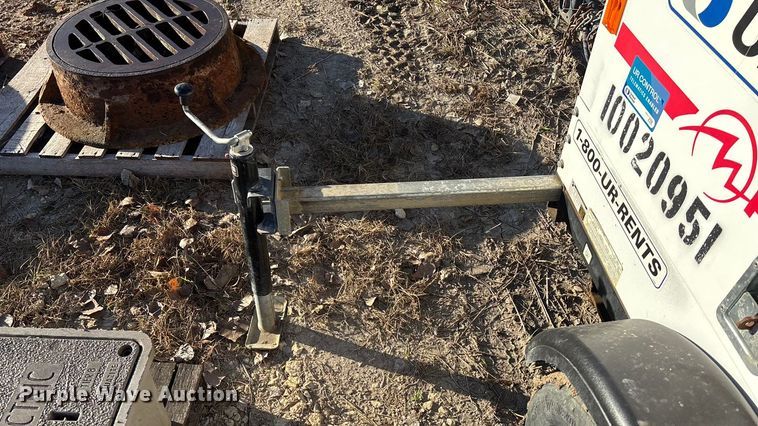 image for item EE4138 2011 Magnum MLT3060M light plant