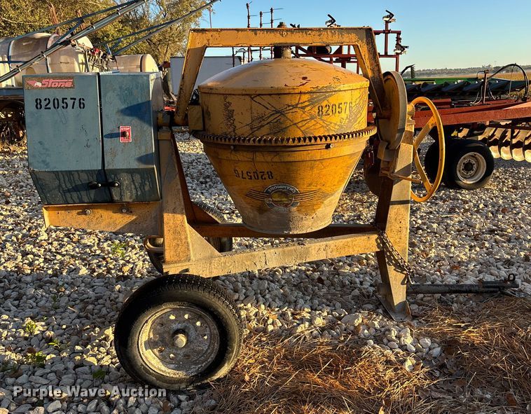 image for item EE4141 Stone Champions 950M concrete mixer