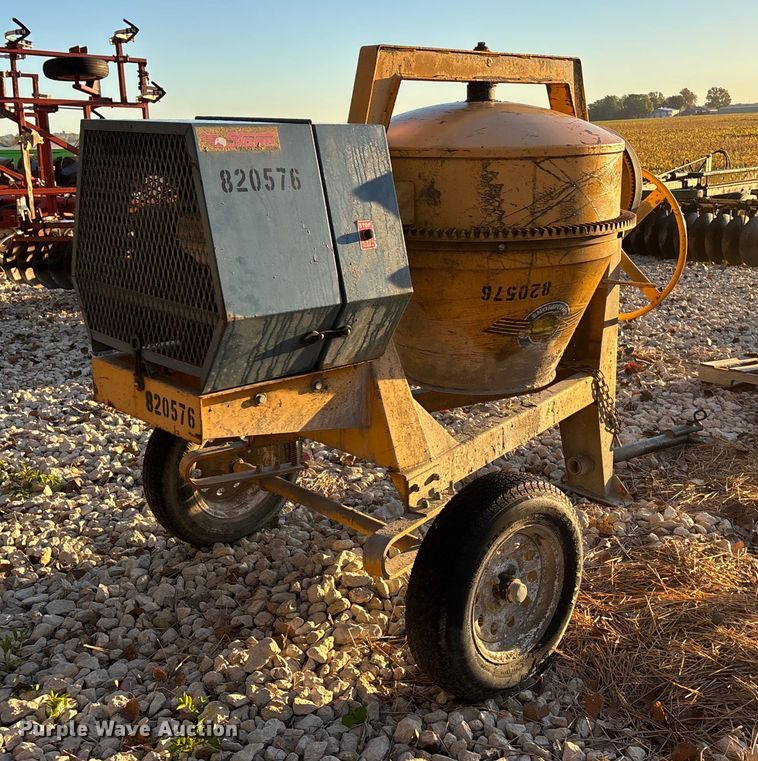 image for item EE4141 Stone Champions 950M concrete mixer