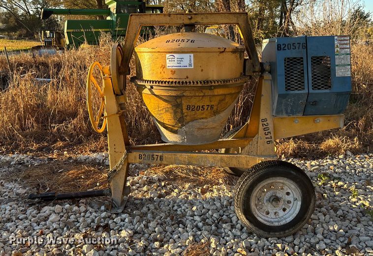 image for item EE4141 Stone Champions 950M concrete mixer