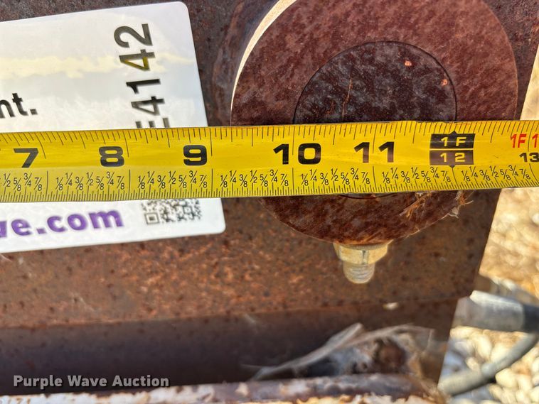 image for item EE4142 Kent KHP30 excavator plate compactor