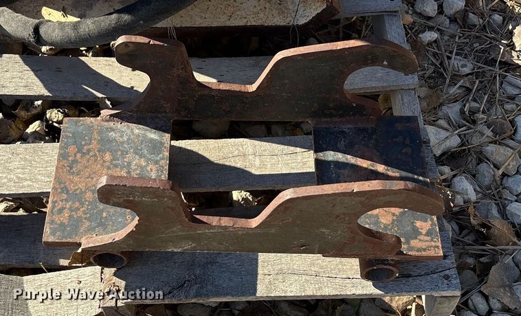 image for item EE4142 Kent KHP30 excavator plate compactor