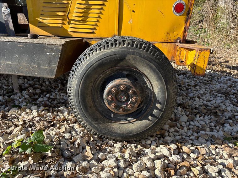 image for item EE4143 Arrow manufacturing HJ1250R drop hammer