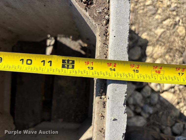 image for item EE4201 (5) underground electrical boxes