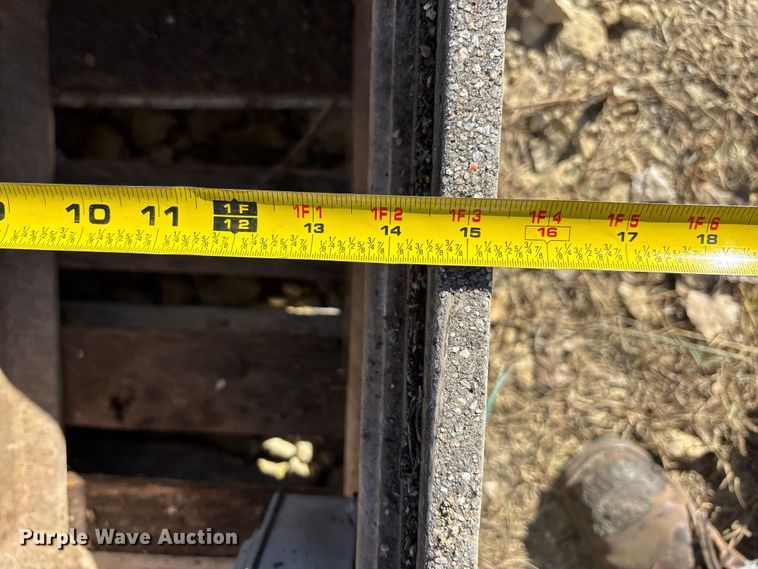 image for item EE4201 (5) underground electrical boxes