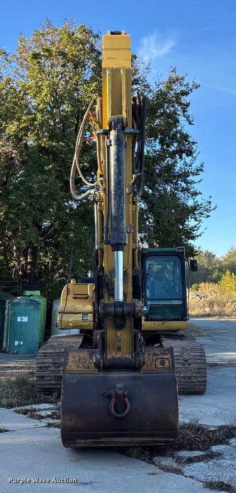 EXCAVADORA 2008 CATERPILLAR 330D