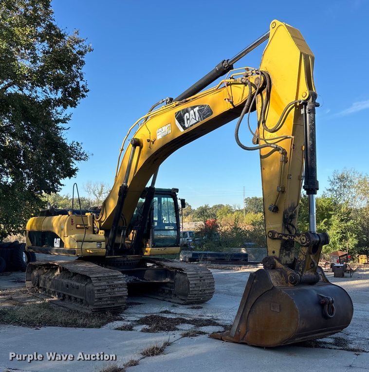 EXCAVADORA 2008 CATERPILLAR 330D