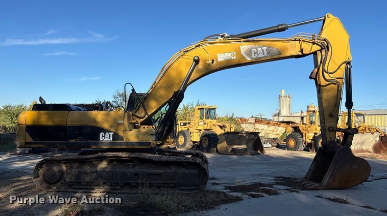 EXCAVADORA 2008 CATERPILLAR 330D