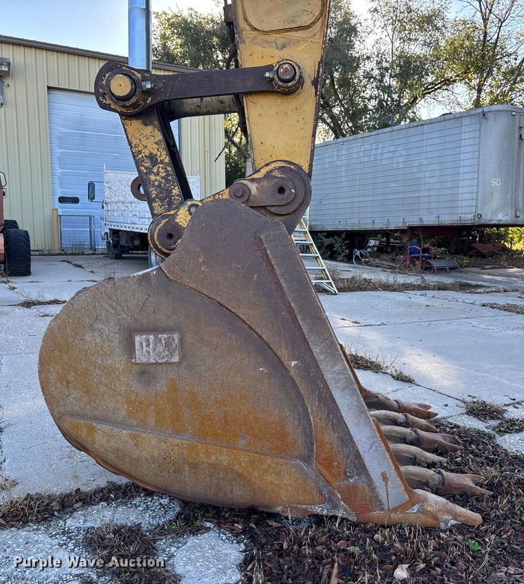 image for item EE4203 2008 Caterpillar 330D excavator