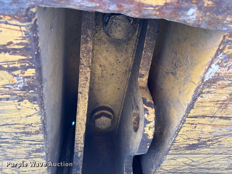 image for item EE4203 2008 Caterpillar 330D excavator