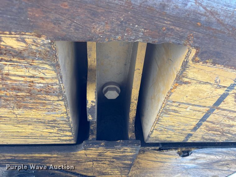 image for item EE4203 2008 Caterpillar 330D excavator