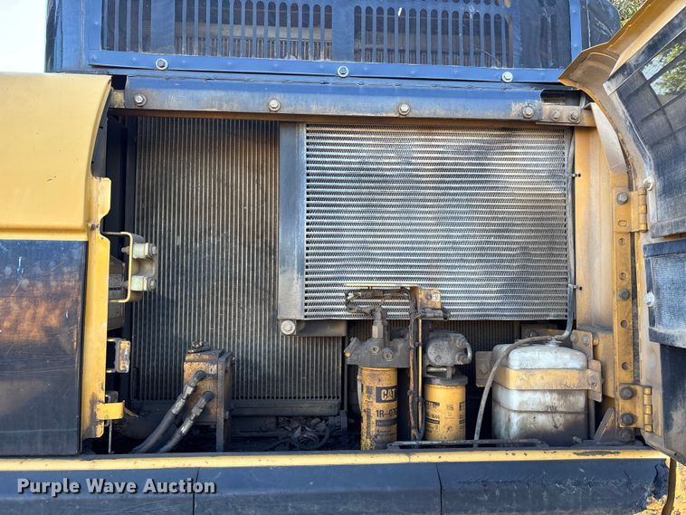 image for item EE4203 2008 Caterpillar 330D excavator