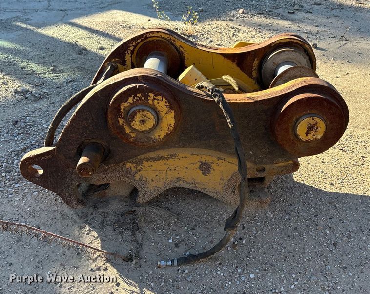 image for item EE4203 2008 Caterpillar 330D excavator