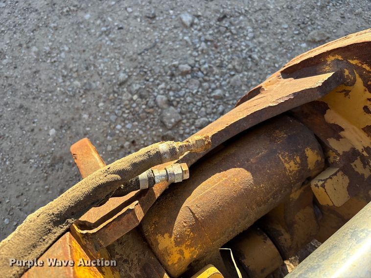 image for item EE4203 2008 Caterpillar 330D excavator
