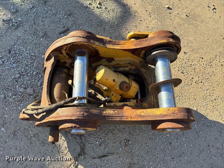 image for item EE4203 2008 Caterpillar 330D excavator