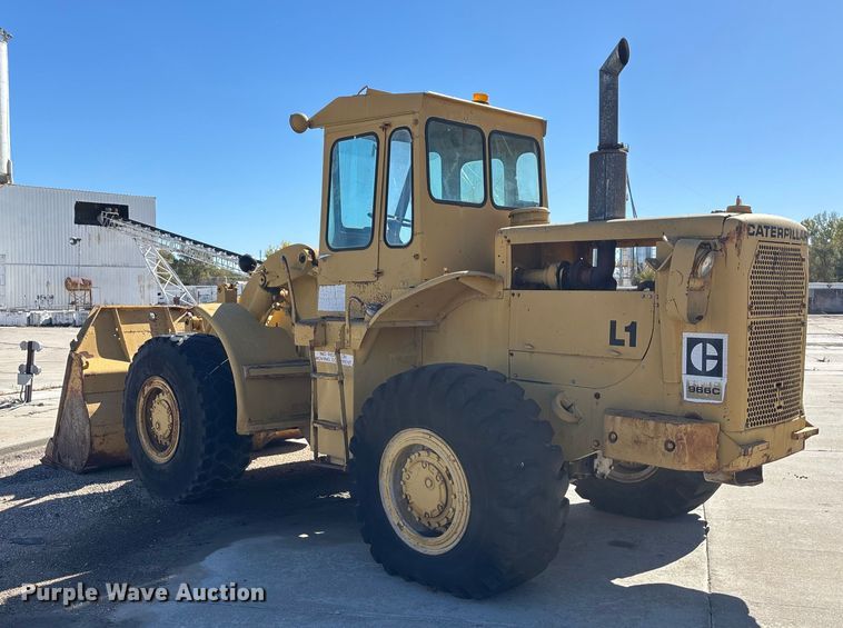 image for item EE4214 1971 Caterpillar 966C wheel loader