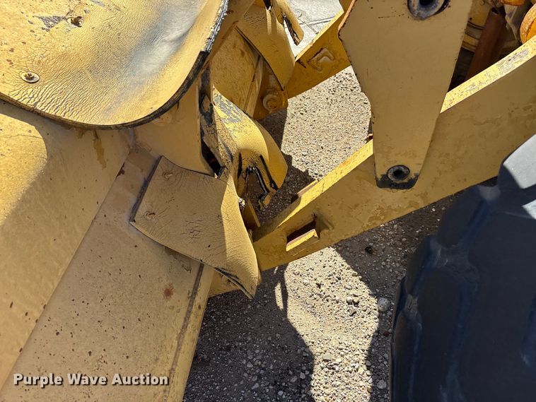 image for item EE4214 1971 Caterpillar 966C wheel loader